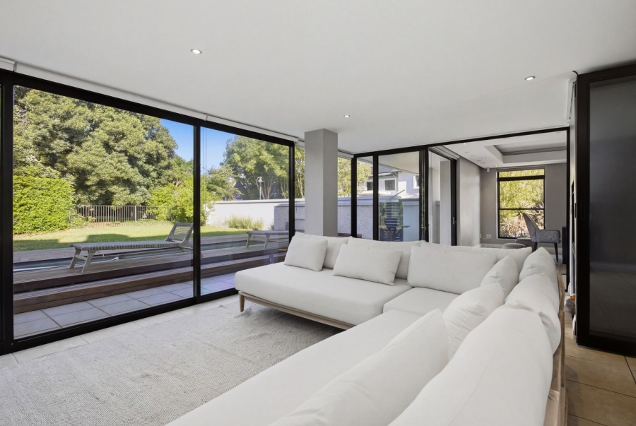 4 Bedroom Property for Sale in Pearl Valley at Val de Vie Western Cape